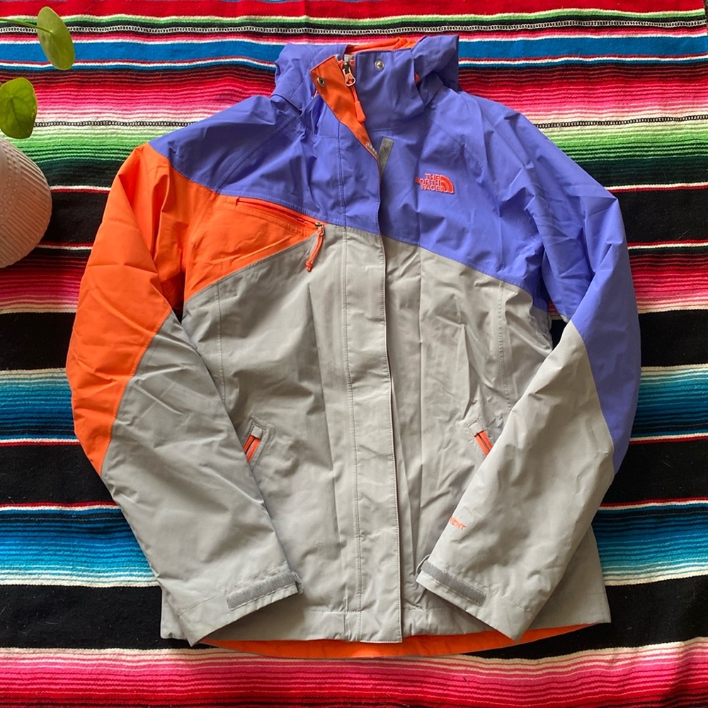 THE NORTH FACE TRICLIMATE WOMENS JACKET